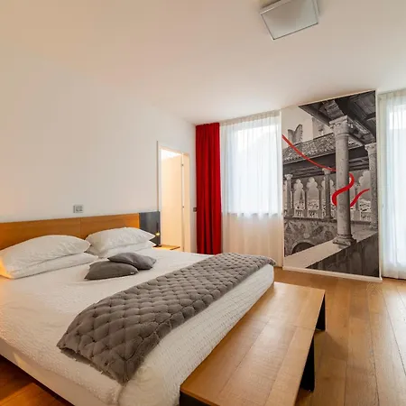 La - Luxury Guest house Trento